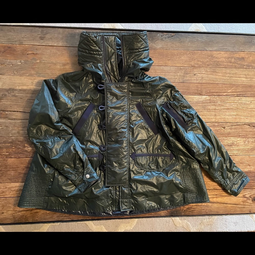 Sacai Luck Lightweight Jacket Size 2 Small Dark Green Zipper Hood Ex Condition